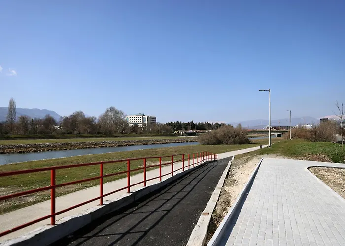 Riverside Charm Appartement *